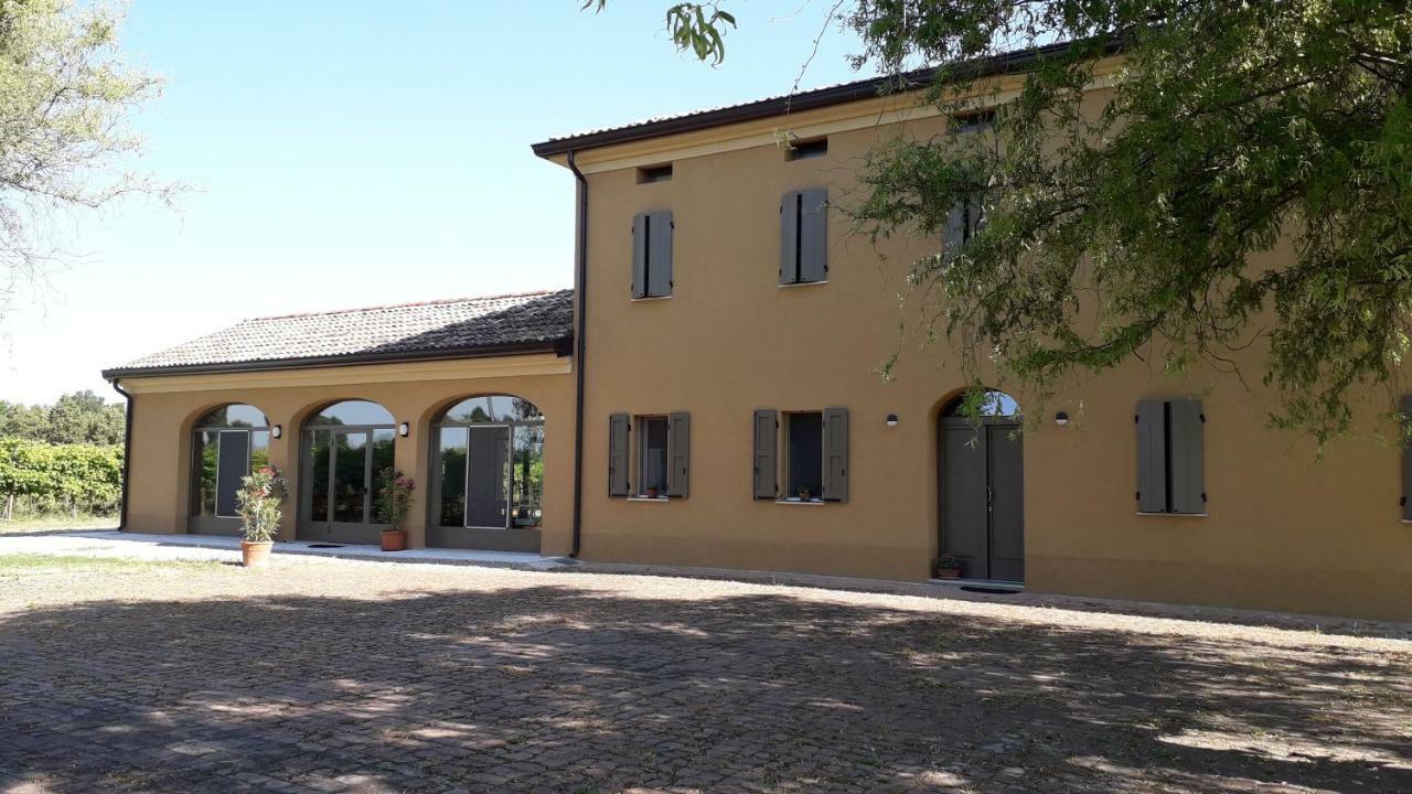 Agriturismo Vitae Fabbrico Zewnętrze zdjęcie